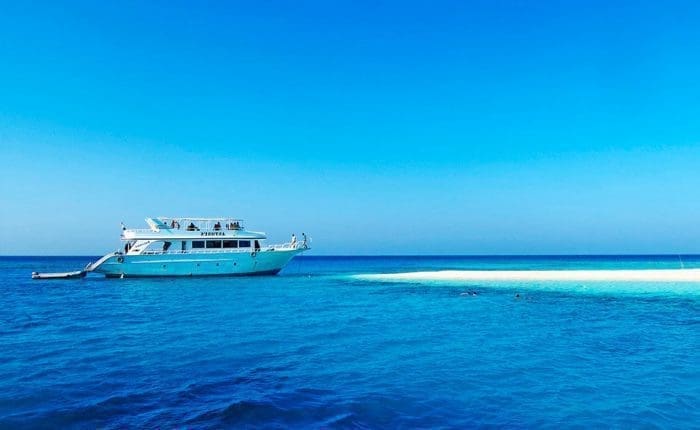 Trivaeg Egypt, Ras Mohamed by bus, White Island, ras mohamed by boat, Ras Mohamed diving, Ras Mohamed snorkling, Book now with Trivaeg