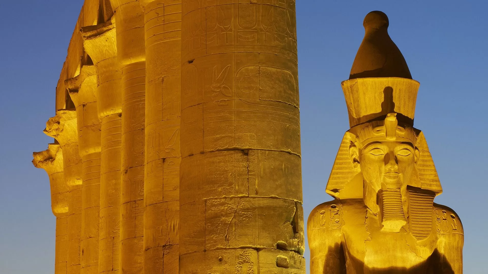 tour From Marsa Alam Day Trip to Luxor